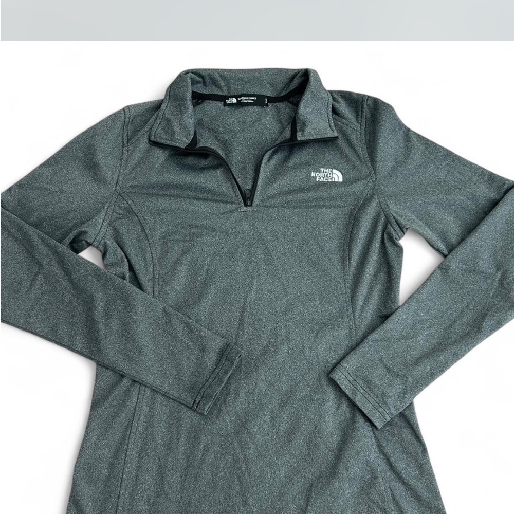 The North Face Gray Women's Pullover Jacket Size S